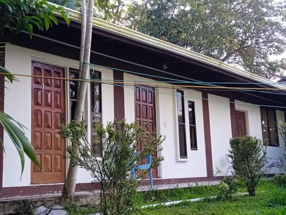 Hostel Manuel Antonio Park Jungle Exterior foto